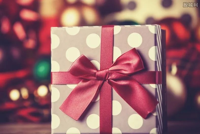 七夕送女朋友什么礼物最好 七夕最浪漫的礼物排行榜