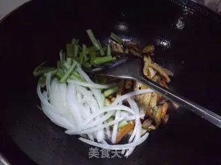 芹菜香干