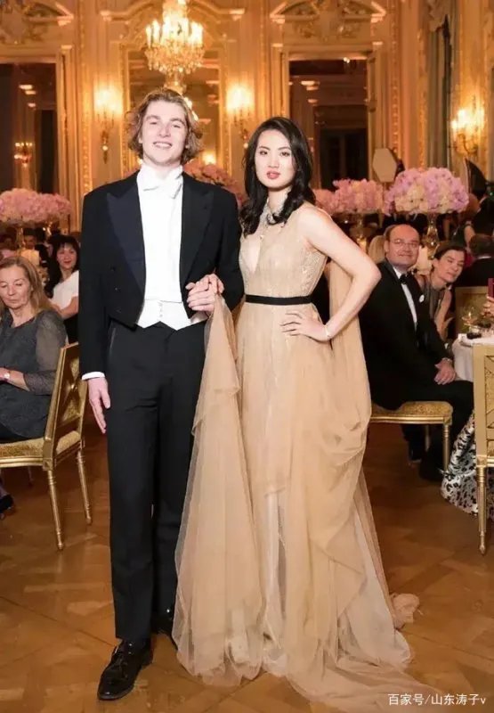 “华为二公主”姚安娜出道,为什么网友只喜欢她的姐姐孟晚舟?