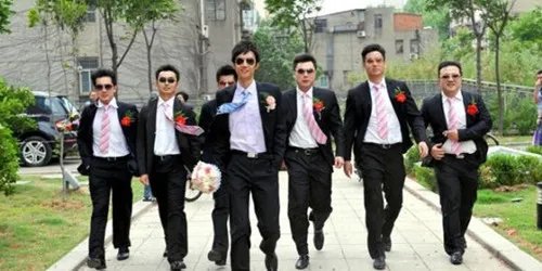 伴郎服装的要求 伴郎要穿什么