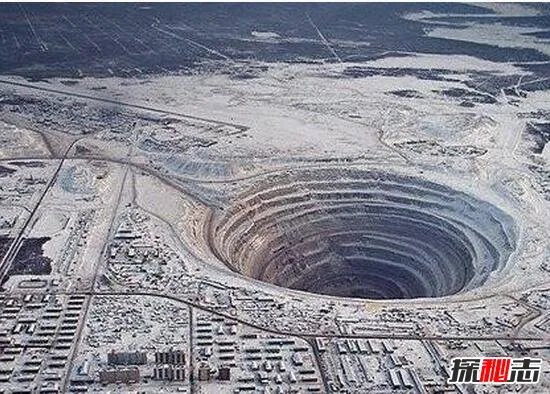 俄罗斯地底钻探到地狱入口 井底传来千万人哀嚎求救声（谣言）