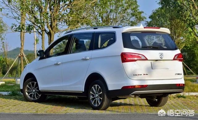 10万左右买什么商务车？