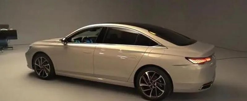 宝马2系敞篷220i多少钱落地,宝马2系敞篷报价及图片