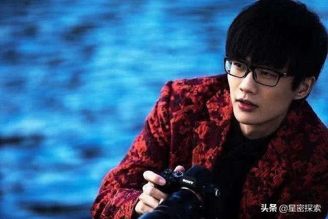 许嵩为什么不签约任何公司？