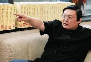 《老梁说天下》为什么停播？