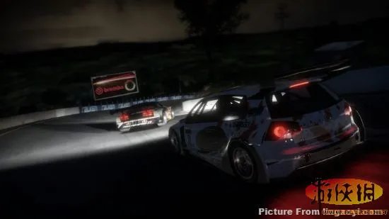 《极品飞车15：变速2》多张全新游戏截图及封面