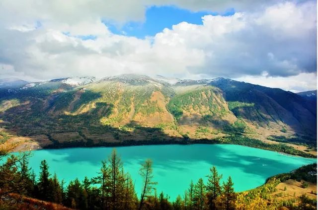 新疆喀纳斯湖水怪传说怎么来的？