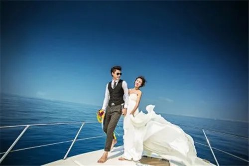 深圳婚纱摄影前十强  深圳婚纱摄影基地排名