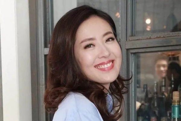 在很多粉丝心里,为何会认为唐诗咏和马国明是一对?