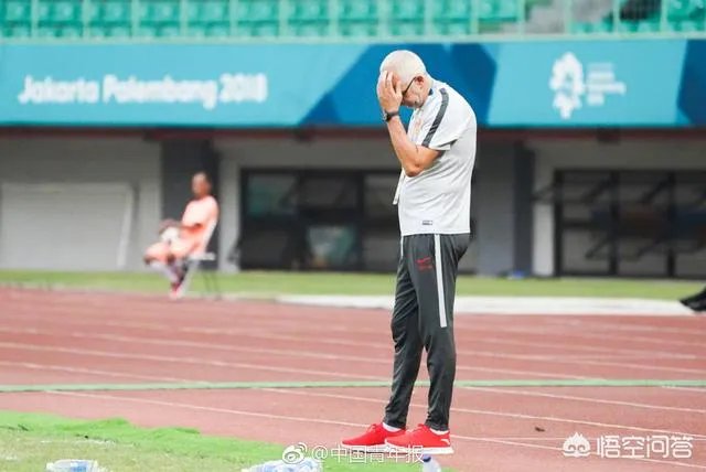 亚运会国足惜败沙特，有球迷说输球责任全在教练，球员们尽力了，你怎么看？