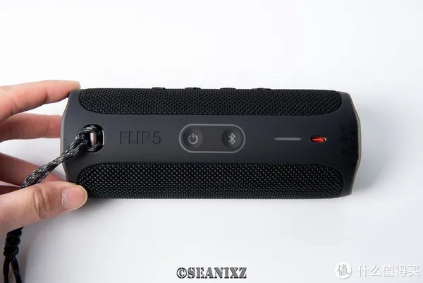 jbl蓝牙音箱怎么样