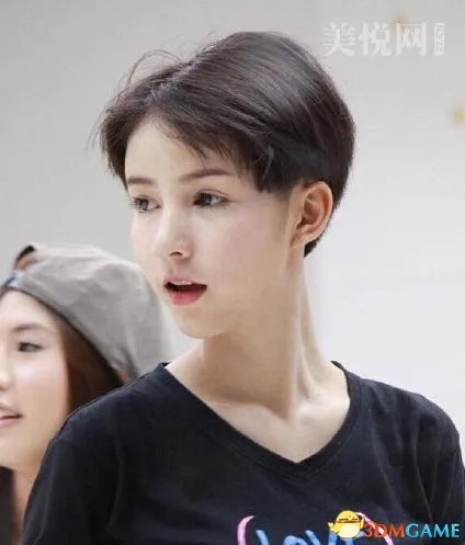 泰国变性演员颜值爆表 网友纷纷表示“美得不像人”