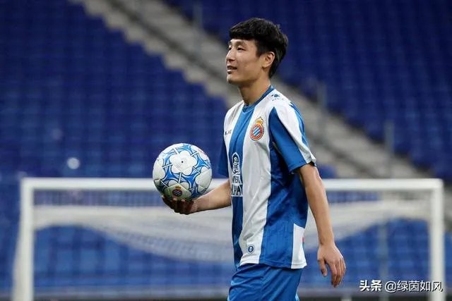 张天爱造访西班牙人俱乐部，为什么没有和武磊互动？