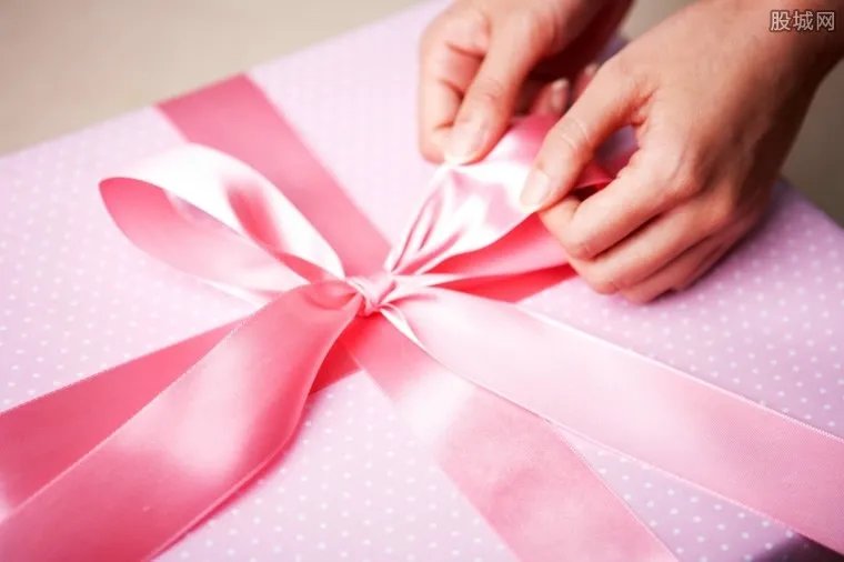 母亲节送什么礼物最好 这些礼物送母亲你觉得怎么样