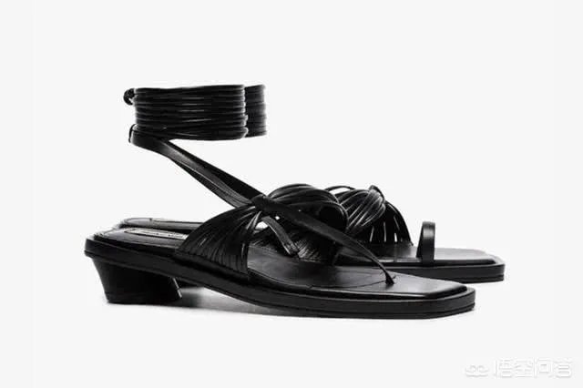 女鞋哪个牌子的受欢迎？