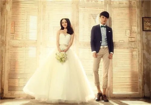 新娘婚纱照图片赏析  婚纱照一般多少钱