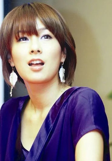 蔡妍上节目未穿内衣陷“内衣门”  节目未穿内衣真相揭秘