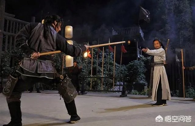 《水浒传》哪个人物功夫最厉害？