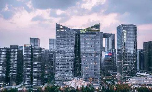 如何才能在成都买房落户？