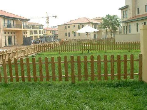 pvc栅栏户外耐用吗