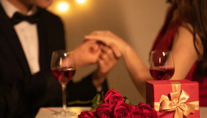 水瓶座女生配什么星座 水瓶座的女生与什么星座配