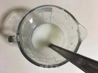 羊肉冰花水煎包