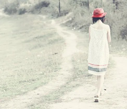 有没有好看的女生唯美伤感头像