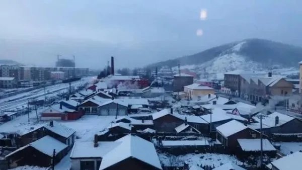 为何内蒙古根河刚出伏天就开始供暖了呢