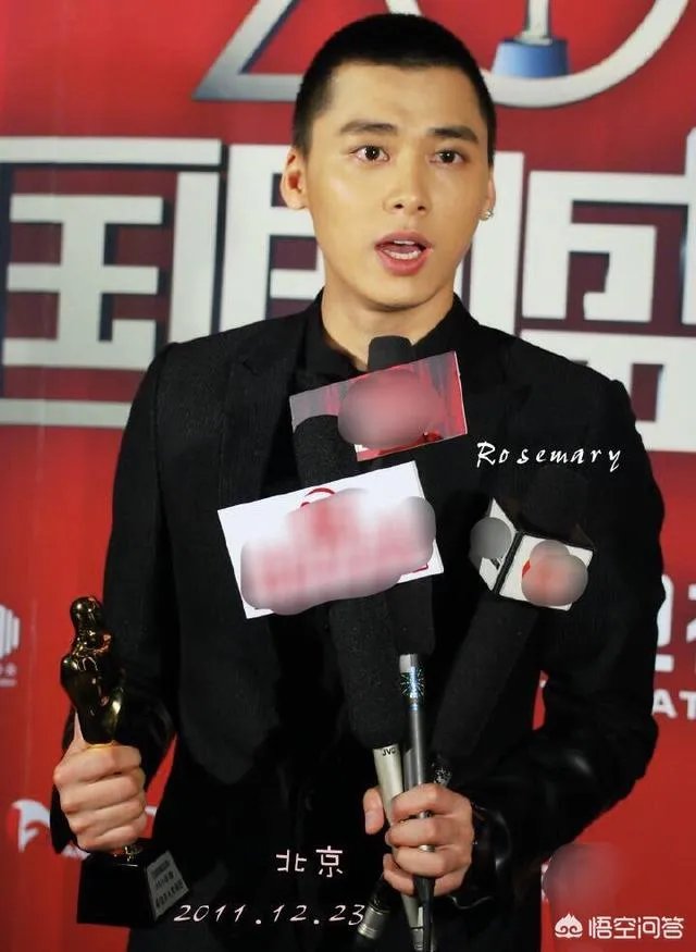 如何评价李易峰在《赏金猎人》里饰演的毓泰？