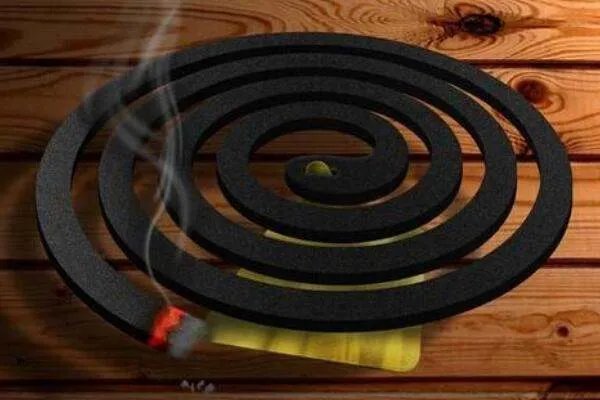 河南武馆火灾致18死，起火原因是使用蚊香不当导致的，如何避免类似事故？