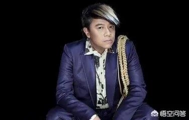 为什么台湾综艺节目都要安排每天一集，而大陆每周一集？