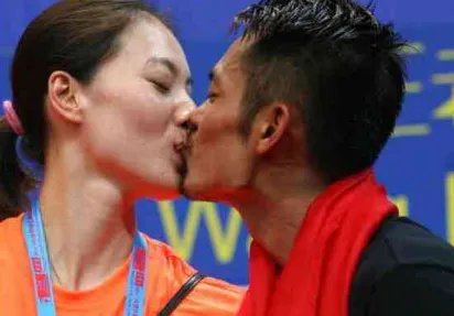 林丹谢杏芳这次同框是干嘛？