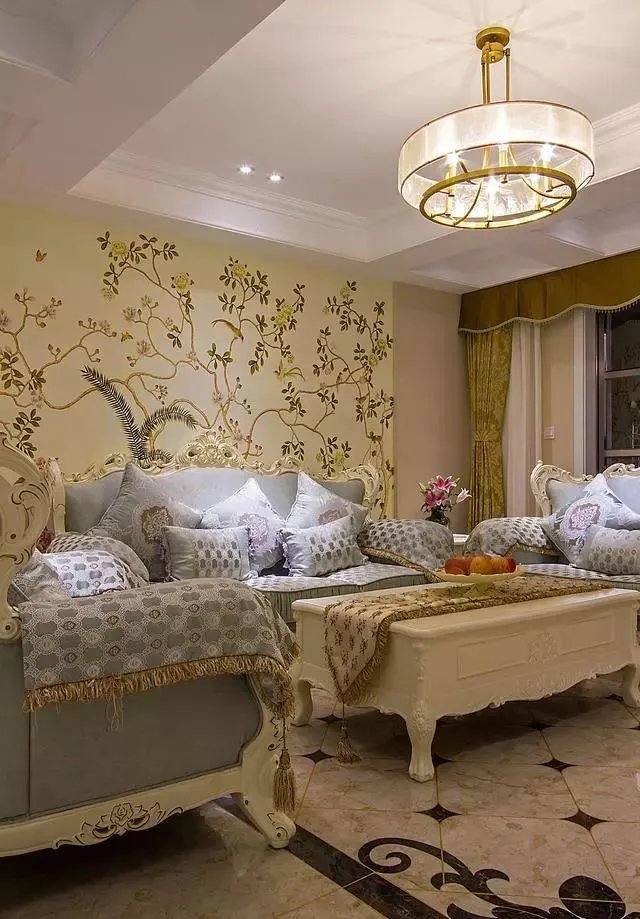 145㎡欧式三居室，清新的色彩搭配，透露一股自然的田园气息！