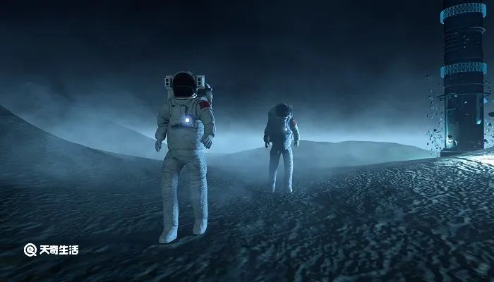 我国首位进入太空和首次在太空行走的航天员是哪位