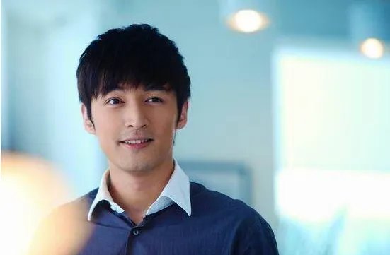 “仙剑留守儿童”胡歌在唐嫣婚礼献唱，胡歌为什么不结婚？