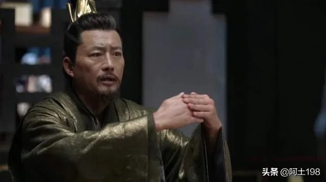 《庆余年》里范建的红衣军和萍萍的黑骑谁强谁弱？