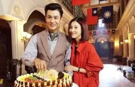 乔振宇是公认美男子，儿女双全，但是为什么却迟迟没有办婚礼？