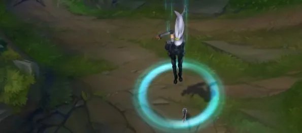 《LOL》8.15银色之牙阿卡丽外观预览