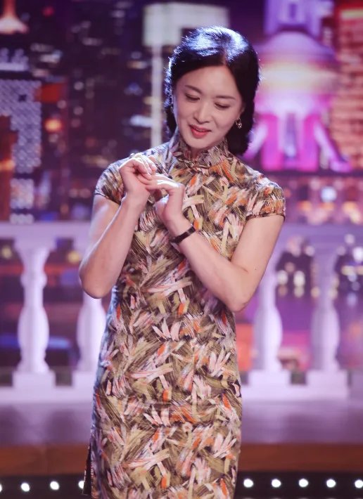 她从名字到血统都是造假，她被金星“撕”后淡出圈再复出人气低迷，她是谁？