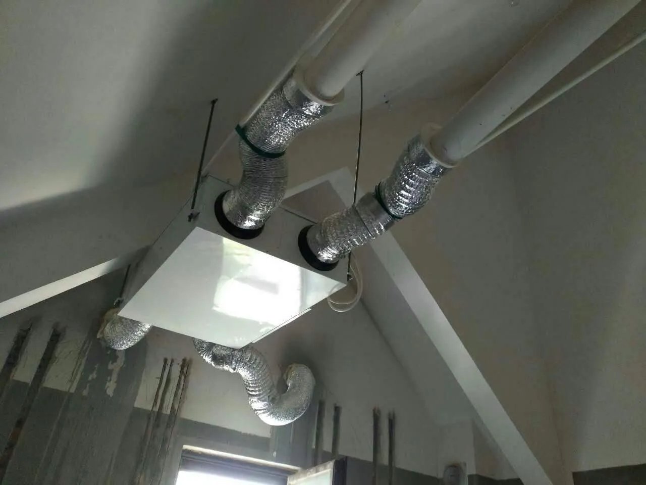 家用新风系统怎么安装