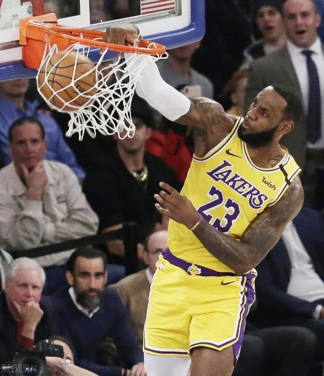 詹姆斯为什么那么稳定，大部分比赛都在20分到30分之间？