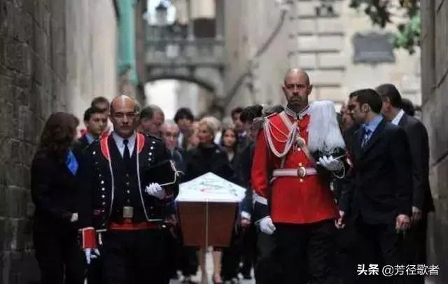 如何看待西班牙疫情突然失控？