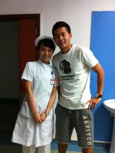 黄博文的妻子怎么没去 李甜甜做菜好吃惊人