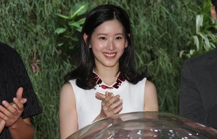 刘强东旧照流出，网友感叹章泽天眼光跟别人不一样，这个你怎么看？