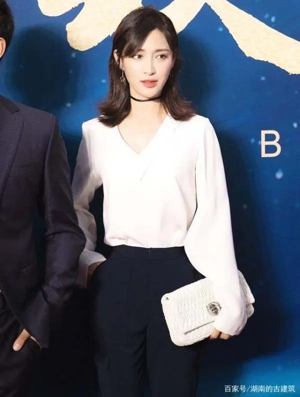 最美潘金莲甘婷婷，身着哪款衣服都藏不住好身材？