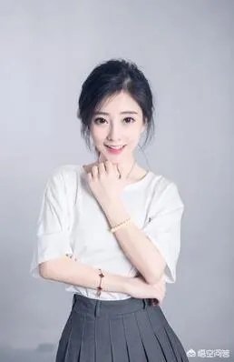 为什么冯提莫能不断的上电视？