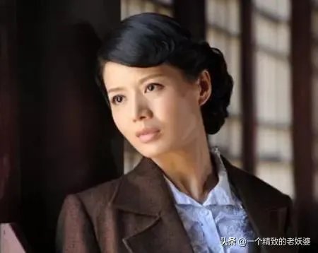 与傅程鹏离婚后，独自抚养儿子的程愫现状怎么样了？