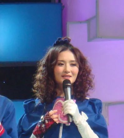 谢娜快乐大本营缺席 谢娜究竟去哪儿了？