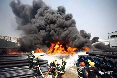 河南安阳“11·21”火灾事故:4人被警方控制该事故给予我们哪些启示?