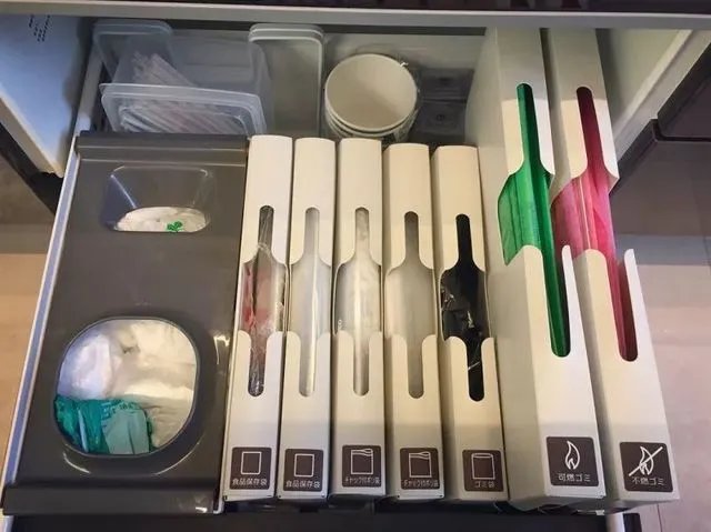 你扔的每一个塑料袋，都会回到你的餐桌上